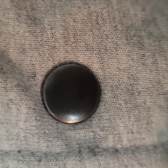 Gap Men's Sweater Snap Buttons Size Large Two Shades of Gray - Picture 5 of 7